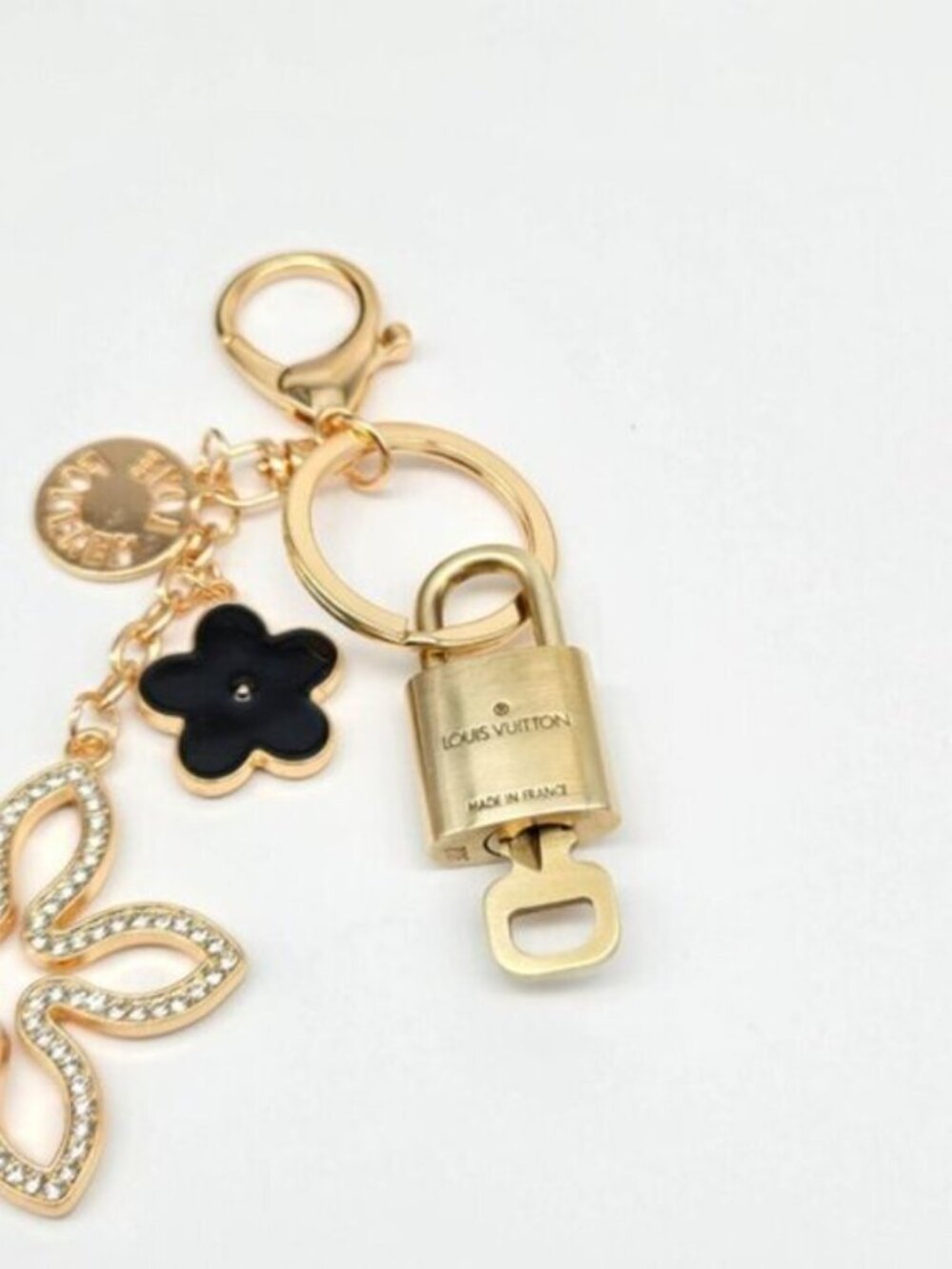 Authentic Louis Vuitton Gold Padlock 🔒 Key Set w/ Unbranded Clover Bag Charm - Picture 10 of 11
